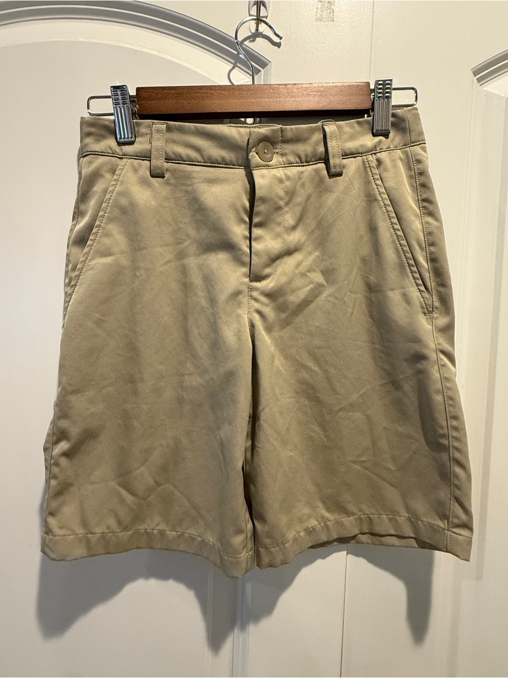 Under Armour Boy’s  Khaki Golf Shorts Lot of 2